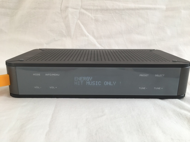 Produkttest PEAQ PDR150BTB DAB+ Radio EnjoyNews